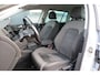 Volkswagen Golf Variant 1.5 TSI 96kw 130pk Highline , Adaptive cruise ,Virtual cockpit,Navi, Trekhaak(afneembaar), Stoelverwarming, Alcantara, 17"Lichtmetalen velgen, DAB+ radio , Carplay , PDC, Camera, etc. Onderhoudshistorie volledig & bekend.