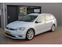 Volkswagen Golf Variant 1.5 TSI 96kw 130pk Highline , Adaptive cruise ,Virtual cockpit,Navi, Trekhaak(afneembaar), Stoelverwarming, Alcantara, 17"Lichtmetalen velgen, DAB+ radio , Carplay , PDC, Camera, etc. Onderhoudshistorie volledig & bekend.