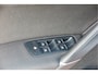Volkswagen Golf Variant 1.5 TSI 96kw 130pk Highline , Adaptive cruise ,Virtual cockpit,Navi, Trekhaak(afneembaar), Stoelverwarming, Alcantara, 17"Lichtmetalen velgen, DAB+ radio , Carplay , PDC, Camera, etc. Onderhoudshistorie volledig & bekend.
