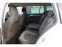 Volkswagen Golf Variant 1.5 TSI 96kw 130pk Highline , Adaptive cruise ,Virtual cockpit,Navi, Trekhaak(afneembaar), Stoelverwarming, Alcantara, 17"Lichtmetalen velgen, DAB+ radio , Carplay , PDC, Camera, etc. Onderhoudshistorie volledig & bekend.