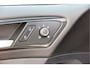 Volkswagen Golf Variant 1.5 TSI 96kw 130pk Highline , Adaptive cruise ,Virtual cockpit,Navi, Trekhaak(afneembaar), Stoelverwarming, Alcantara, 17"Lichtmetalen velgen, DAB+ radio , Carplay , PDC, Camera, etc. Onderhoudshistorie volledig & bekend.