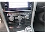 Volkswagen Golf Variant 1.5 TSI 96kw 130pk Highline , Adaptive cruise ,Virtual cockpit,Navi, Trekhaak(afneembaar), Stoelverwarming, Alcantara, 17"Lichtmetalen velgen, DAB+ radio , Carplay , PDC, Camera, etc. Onderhoudshistorie volledig & bekend.