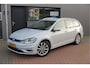 Volkswagen Golf Variant 1.5 TSI 96kw 130pk Highline , Adaptive cruise ,Virtual cockpit,Navi, Trekhaak(afneembaar), Stoelverwarming, Alcantara, 17"Lichtmetalen velgen, DAB+ radio , Carplay , PDC, Camera, etc. Onderhoudshistorie volledig & bekend.