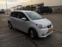 SEAT Mii 1.0 Chill Out 5 Deurs | Airco | Centrale vergendeling | Cruise Controle | Elektrisch bediende ramen voor | Radio/CD en USB | Parkeer sensoren achter | Privacy Glass | Licht metalen velgen met All-wheater banden | NAP Pas | Rijklaar | Garantie |