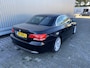 BMW 3-Serie Cabrio 320i High Executive AUTOMAAT, Leer, Navi, Clima, CC, PDC v/a, LM, – Inruil Mogelijk –