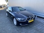 BMW 3-Serie Cabrio 320i High Executive AUTOMAAT, Leer, Navi, Clima, CC, PDC v/a, LM, – Inruil Mogelijk –