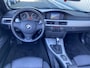 BMW 3-Serie Cabrio 320i High Executive AUTOMAAT, Leer, Navi, Clima, CC, PDC v/a, LM, – Inruil Mogelijk –