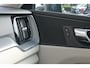 Volvo XC60 T6 Recharge AWD Inscription | Longe Range | Panoramadak | Stoelverwarming | Parkeercamera | Keyless