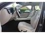Volvo XC60 T6 Recharge AWD Inscription | Longe Range | Panoramadak | Stoelverwarming | Parkeercamera | Keyless