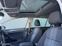 Volkswagen Golf 1.6 TDI Highline AUTOMAAT, PANODAK, BOMVOL