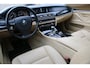 BMW 5-Serie Touring 528i High Executive 6-CILINDER NL-AUTO NAP!