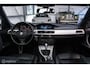 BMW 3-Serie Touring 330xi High Executive | youngtimer | Logic7 | Panorama | Trekhaak | M pakket | Leder |