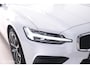 Volvo V60 2.0 B3 Inscription | Trekhaak | Camera | Stuur + stoel verwarming | NL auto NAP | 1e eigenaar | Adaptive Cruise |