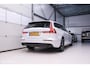 Volvo V60 2.0 B3 Inscription | Trekhaak | Camera | Stuur + stoel verwarming | NL auto NAP | 1e eigenaar | Adaptive Cruise |