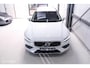 Volvo V60 2.0 B3 Inscription | Trekhaak | Camera | Stuur + stoel verwarming | NL auto NAP | 1e eigenaar | Adaptive Cruise |
