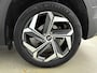 Hyundai Tucson 1.6 T-GDI HEV PREMIUM SKY | LEDER | MEMORY | STOELVENTILATIE | 19" LM VELGEN | STOEL & STUURVERWARMING |