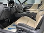 Lexus ES 300h Executive Line NAP CARPLAY 360 CAMERA KEYLESS PANO ACC LANE ASSIST MEMORY SEATS STUURVERWARIMG DEALER ONDERHOUDEN
