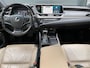 Lexus ES 300h Executive Line NAP CARPLAY 360 CAMERA KEYLESS PANO ACC LANE ASSIST MEMORY SEATS STUURVERWARIMG DEALER ONDERHOUDEN