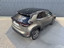 Toyota Yaris Cross 1.5 Hybrid Executive / Bi tone | Oxide brons | Pano dak | Afnm. Trekhaak | 10 jr GARANTIE | Rijklaar!!