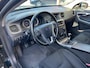 Volvo V60 2.0T 203PK Momentum adaptieve cruise/BLis/Xenon