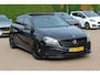 Mercedes-Benz A-klasse 200 Ambition AMG / Panoramadak / Camera / Leder / 18'' / Stoelverwarming / Cruise Control