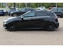 Mercedes-Benz A-klasse 200 Ambition AMG / Panoramadak / Camera / Leder / 18'' / Stoelverwarming / Cruise Control