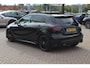 Mercedes-Benz A-klasse 200 Ambition AMG / Panoramadak / Camera / Leder / 18'' / Stoelverwarming / Cruise Control