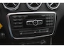 Mercedes-Benz A-klasse 200 Ambition AMG / Panoramadak / Camera / Leder / 18'' / Stoelverwarming / Cruise Control