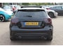 Mercedes-Benz A-klasse 200 Ambition AMG / Panoramadak / Camera / Leder / 18'' / Stoelverwarming / Cruise Control