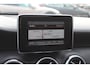 Mercedes-Benz A-klasse 200 Ambition AMG / Panoramadak / Camera / Leder / 18'' / Stoelverwarming / Cruise Control