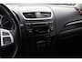 Suzuki Swift 1.6 Sport / Sportstoelen / Xenon / Stoelverwarming / Radio / 17'' / Cruise Control / Getint glas