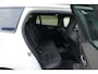 Volvo V60 T8 Twin Engine 390pk AWD Geartronic R-Design | PANO DAK | H/K | LEDER | PILOT ASSIST | HEAD UP