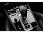 Porsche Cayenne Coupé 3.0 E-Hybrid / Trekhaak / Panoramadak / Camera / 22'' / CarPlay / Sportdesign+Chrono / Luchtvering / Bose / Dodehoek / Stoelverwarming / DAB / ACC