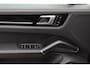 Porsche Cayenne Coupé 3.0 E-Hybrid / Trekhaak / Panoramadak / Camera / 22'' / CarPlay / Sportdesign+Chrono / Luchtvering / Bose / Dodehoek / Stoelverwarming / DAB / ACC
