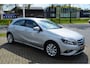 Mercedes-Benz A-klasse A 180 BlueEFFICIENCY 122pk 7G-DCT Ambition, Navi, Nieuwstaat