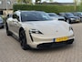 Porsche Taycan Cross Turismo 4 93 kWh / Panoramadak / 360Camera / Passenger Display / Sportdesign + Chrono / 21'' / Bose / Luchtvering / Keyless / Stuur+Stoelverwarming / Dodehoek / DAB / ACC
