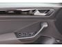 Volkswagen T-Roc 1.5 TSI Sport / Trekhaak / Camera / Virtual Cockpit / CarPlay / 18'' / Beats Audio / Dodehoek / DAB / Stoelverwarming / ACC