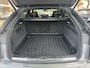 Audi Q8 55 TFSI quattro Pro Line S / Trekhaak / Panoramadak / 360Camera / Head-up / Luxe Leder / Carbon / 22'' / RS Seats / Keyless / Sfeerverlichting / Matrix LED / Stoelventilatie / Stuur+Stoelverwarming / DAB / ACC / Stoelm