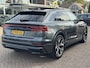 Audi Q8 55 TFSI quattro Pro Line S / Trekhaak / Panoramadak / 360Camera / Head-up / Luxe Leder / Carbon / 22'' / RS Seats / Keyless / Sfeerverlichting / Matrix LED / Stoelventilatie / Stuur+Stoelverwarming / DAB / ACC / Stoelm