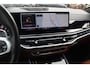 BMW X5 xDrive50e Launch Edition / Trekhaak / Panoramadak / 360Camera / Head-up / Stoelmassage / Softclose / 22'' / Harman Kardon / Skylounge / Keyless / Luchtvering / Stoelventilatie / Stoelverwarming 4x / 4zone Airco / DAB