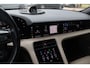 Porsche Taycan Performance 84 kWh / 360Camera / Passenger Display / Sportchrono / Luchtvering / 21'' / Stoelverwarming / Bose / Dodehoek / DAB / Cruise Control