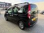 Renault Kangoo 1.6-16V Rolstoelauto 3+1 - Luxe uitvoering - Rolstoelvervoer - Nieuw Model !