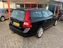 Volvo V70 2.4 D5 185PK Summum Volledig lederen bekleding/Xenon/Trekhaak