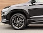 Skoda Karoq 1.5 TSI ACT Sportline Business Panodak / Trekhaak / Navi / LED / Stoel en Stuur verwarming
