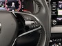 Skoda Karoq 1.5 TSI ACT Sportline Business Panodak / Trekhaak / Navi / LED / Stoel en Stuur verwarming