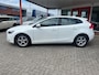 Volvo V40 Volvo V40 1.6 T2 120PK Onderhoudshistorie/PDC/Bluetooth/Navi