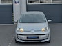 Volkswagen Up! 1.0 move up! Airco | Stoelverwarming | |