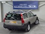 Volvo XC70 2.5 T Geartronic Comfort Line Trekhaak Zeer Netjes Garantie Nieuwe APK!