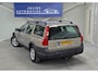 Volvo XC70 2.5 T Geartronic Comfort Line Trekhaak Zeer Netjes Garantie Nieuwe APK!