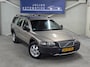 Volvo XC70 2.5 T Geartronic Comfort Line Trekhaak Zeer Netjes Garantie Nieuwe APK!